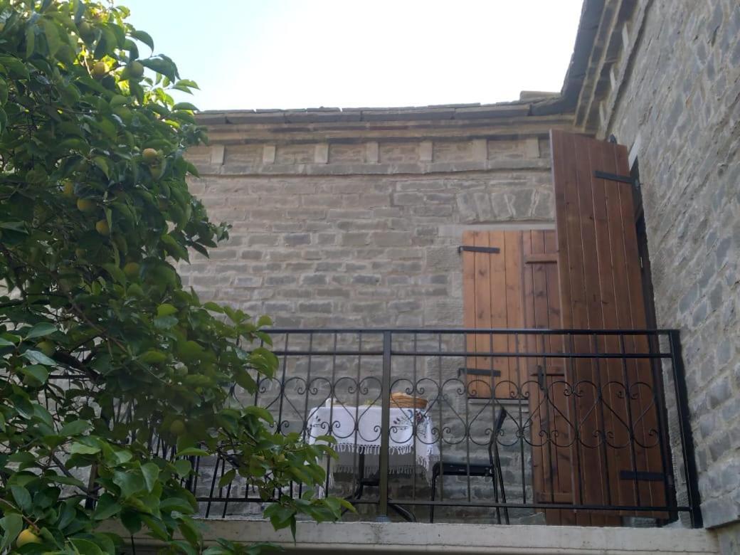 House Of Roses Përmet Exterior foto